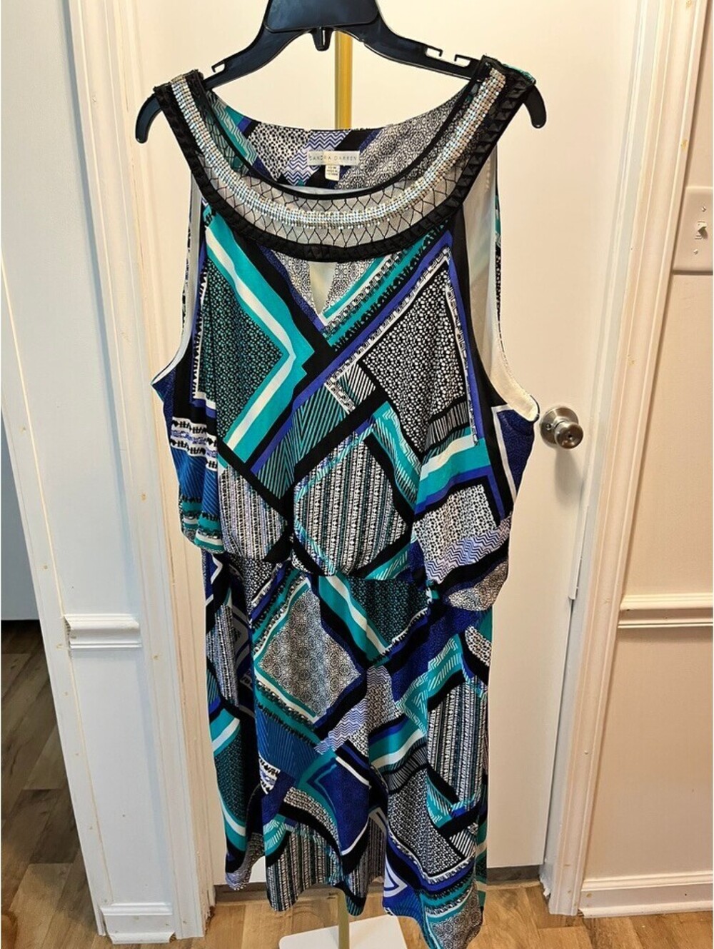 Sandra Darren Plus Size 18W Geometric Print Sleeveless Dress